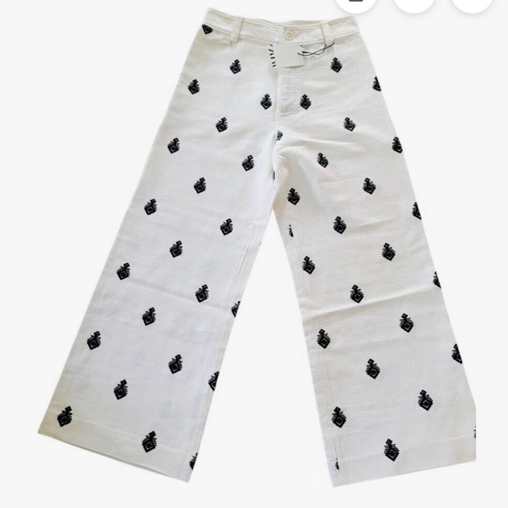 Zara White Pants with Black Pattern